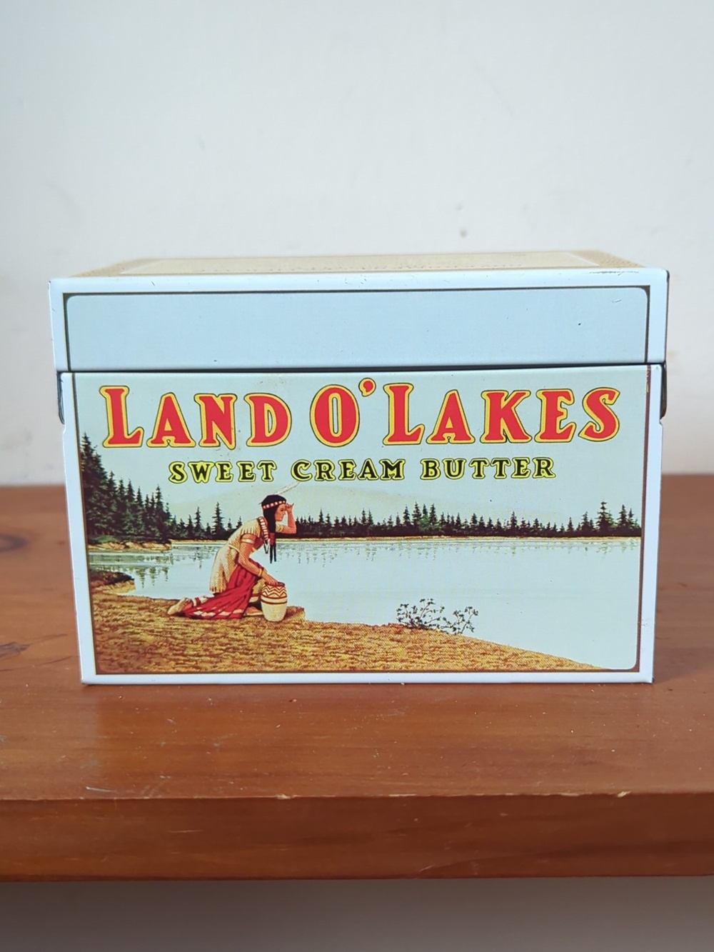 Vintage Land O'Lakes Sweet Cream Butter Tin Recipe Box With Recipes - Picture 4 of 9